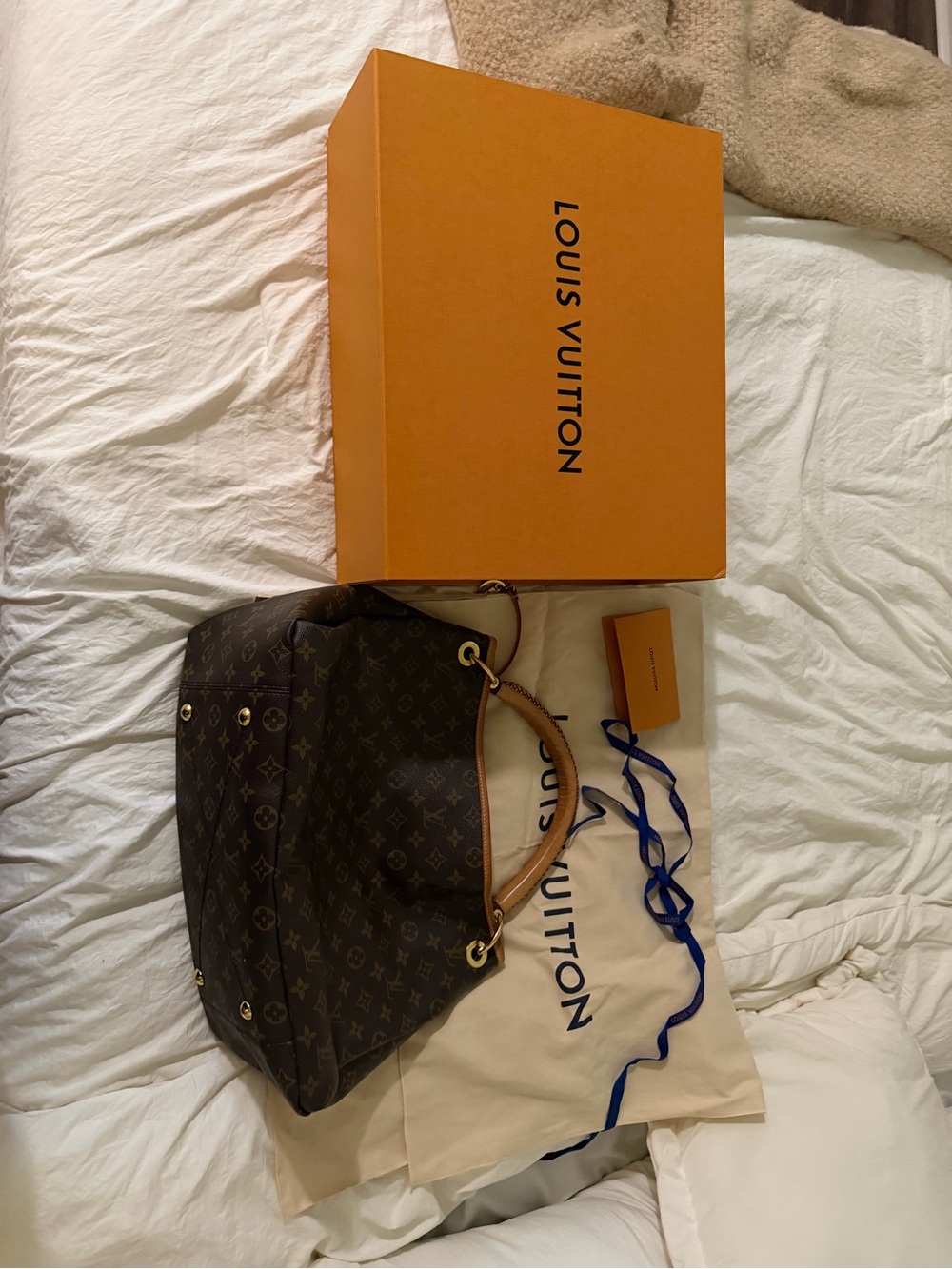 Louis Vuitton Monogram Canvas Tote with Natural Vachetta Handles